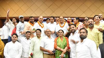 According to the UP Municipal Corporation Act, 1959, one-half of the members of the executive committee shall retire every succeeding year. (Sakib Ali/HT Photo) According to the UP Municipal Corporation Act, 1959, one-half of the members of the executive committee shall retire every succeeding year. (Sakib Ali/HT Photo)