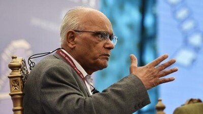 Celebrated Kannada author and philosopher SL Bhyrappa. (Saumya Khandelwal/HT PHOTO)