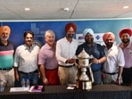 (From left) Chandigarh Golf Club captain Mohanbir Singh, tournament director Brandon De Souza, Cee Dee Group executive director Manpreet Rai, club president Ravibir Singh and tournament chairman GS Jawandha pose with the Chandigarh Golf League trophy. (HT Photo)