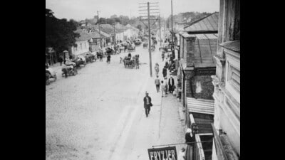 A long wagon train of rural Jewish refugees in Rowno (Rivne), northwestern Ukraine. From 1903-1906 pogroms left thousands of Jews dead and caused migration to North America. Hayim Nahman Bialik’s In the City of Slaughter (1904) is a Hebrew poem about the 1903 pogrom in Kishinev, which borders north western Ukraine and is today in Moldova. (Shutterstock) A long wagon train of rural Jewish refugees in Rowno (Rivne), northwestern Ukraine. From 1903-1906 pogroms left thousands of Jews dead and caused migration to North America. Hayim Nahman Bialik’s In the City of Slaughter (1904) is a Hebrew poem about the 1903 pogrom in Kishinev, which borders north western Ukraine and is today in Moldova. (Shutterstock)