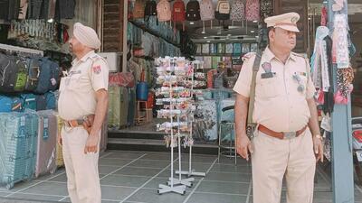Cops deployed outside the shop from where IED was recovered in Ludhiana on Wednesday night. (HT Photo) Cops deployed outside the shop from where IED was recovered in Ludhiana on Wednesday night. (HT Photo)
