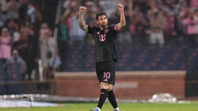Lionel Messi wows again; leads Inter Miami into MLS playoffs with a