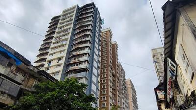 Mumbai, India, Sep 24, 2025 - Residents of Mariam Residency, Quettawalla Residency and The Residence Living Sone building in Agripada, South Mumbai, are currently without a BMC occupancy certificate in their buildings. (Photo by Raju Shinde/HT Photo) (Raju Shinde) Mumbai, India, Sep 24, 2025 - Residents of Mariam Residency, Quettawalla Residency and The Residence Living Sone building in Agripada, South Mumbai, are currently without a BMC occupancy certificate in their buildings. (Photo by Raju Shinde/HT Photo) (Raju Shinde)