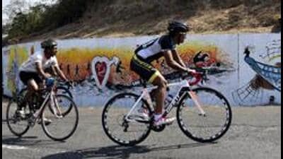 PMC plans to remove 200 speed breakers, level 400 chambers and asphalting for the upcoming ‘Pune Grand Challenge Cycle Tour’. ((PIC FOR REPRESENTATION)) PMC plans to remove 200 speed breakers, level 400 chambers and asphalting for the upcoming ‘Pune Grand Challenge Cycle Tour’. ((PIC FOR REPRESENTATION))