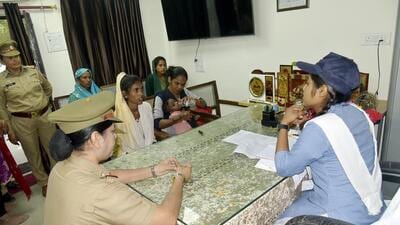 Police said the girls were also taken around the police station and were briefed about the workings of different departments that operate at police stations. (Sakib Ali/HT Photo) Police said the girls were also taken around the police station and were briefed about the workings of different departments that operate at police stations. (Sakib Ali/HT Photo)