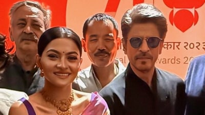 Actor Prakruti Mishra and Shah Rukh Khan
