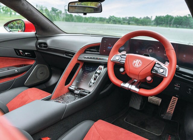 The car doesn’t have a temperamental clutch, and doesn’t overheat in traffic, unlike other sportscars.