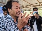 Climate Activist Sonam Wangchuk speaks after protest erupted regarding the demand to advance the proposed talks with the Centre on extension of Sixth Schedule as well as statehood to Ladakh. Sonam ended his 15-day hunger strike amid the clashes. Climate Activist Sonam Wangchuk speaks after protest erupted regarding the demand to advance the proposed talks with the Centre on extension of Sixth Schedule as well as statehood to Ladakh. Sonam ended his 15-day hunger strike amid the clashes.