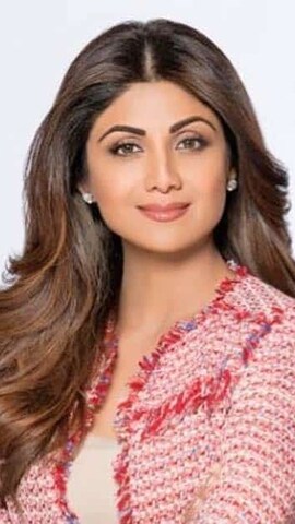 Shilpa Shetty and Raj Kundra have been accused of fraud. Shilpa Shetty and Raj Kundra have been accused of fraud.