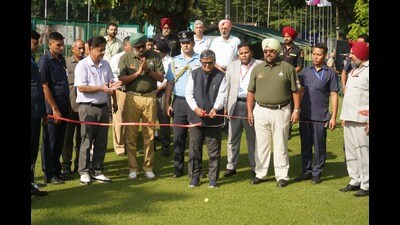 Punjab governor and UT administrator Gulab Chand Kataria inaugurating the Chandigarh Golf League 2025 at the Chandigarh Golf Club on Friday. (HT Photo) Punjab governor and UT administrator Gulab Chand Kataria inaugurating the Chandigarh Golf League 2025 at the Chandigarh Golf Club on Friday. (HT Photo)