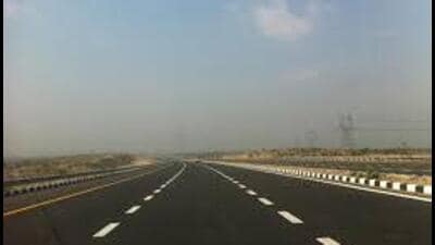 The new expressway will connect the Agra-Lucknow Expressway at Kudrail, Etawah and the Ganga Expressway at Sawaijpur, Hardoi. (REPRESENTATIVE IMAGE) The new expressway will connect the Agra-Lucknow Expressway at Kudrail, Etawah and the Ganga Expressway at Sawaijpur, Hardoi. (REPRESENTATIVE IMAGE)