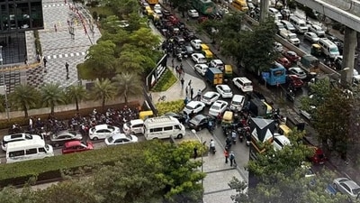 The post stressed that an extended road design connecting Sarjapur Road to the ORR is urgently needed. The post stressed that an extended road design connecting Sarjapur Road to the ORR is urgently needed.