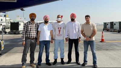 Babbar Khalsa International (BKI) terrorist Parminder Singh, alias Pindi, (centre) with a Punjab Police team in plainclothes after he was extradited from Abu Dhabi in the UAE on Saturday. (X) Babbar Khalsa International (BKI) terrorist Parminder Singh, alias Pindi, (centre) with a Punjab Police team in plainclothes after he was extradited from Abu Dhabi in the UAE on Saturday. (X)