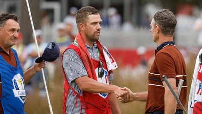 Greg Bodine, caddie for Bryson DeChambeau, shakes hands with Justin Rose (Getty Images via AFP) Greg Bodine, caddie for Bryson DeChambeau, shakes hands with Justin Rose (Getty Images via AFP)
