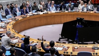 Members of the United Nations Security Council vote on a resolution by Russia and China to delay by six months the reimposition of sanctions on Iran during the 80th UN General Assembly in New York City. (REUTERS)