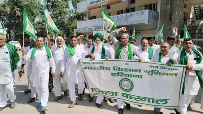 The BKU warned that if paddy procurement isn’t streamlined by Monday, it will launch a major protest. (HT Photo) The BKU warned that if paddy procurement isn’t streamlined by Monday, it will launch a major protest. (HT Photo)