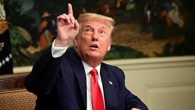 US President Donald Trump announced that America will impose a 100% tariff on branded pharmaceutical products entering the country starting October 1 US President Donald Trump announced that America will impose a 100% tariff on branded pharmaceutical products entering the country starting October 1