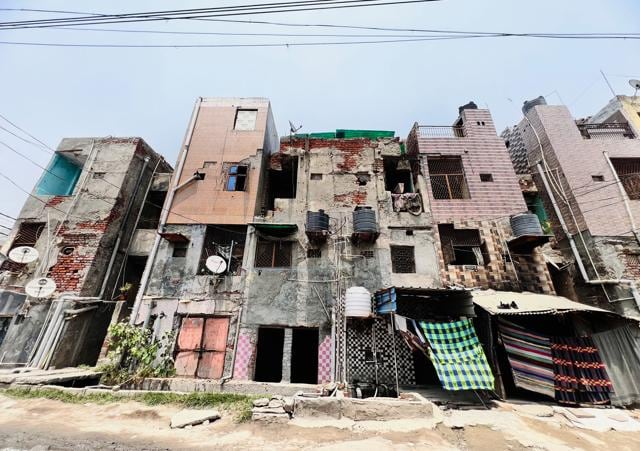The housing scheme spans 56,639 sqm; only 2.9% of flats have registries. A 2018 Jamia study said dismantling was cheaper than retrofitting deteriorated units. (Sakib Ali/HT) The housing scheme spans 56,639 sqm; only 2.9% of flats have registries. A 2018 Jamia study said dismantling was cheaper than retrofitting deteriorated units. (Sakib Ali/HT)