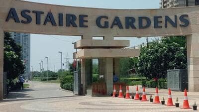 Developer’s agency said all facilities were delivered and costs subsidised; residents argued maintenance lacked security and transparency in accounts. (HT Archive)