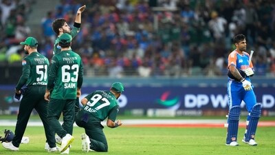 Suryakumar Yadav is given a send-off by Pakistan – and airplane celebration by Shaheen Afridi, and Haris Rauf not hesitating from letting him know. (AP) Suryakumar Yadav is given a send-off by Pakistan – and airplane celebration by Shaheen Afridi, and Haris Rauf not hesitating from letting him know. (AP)