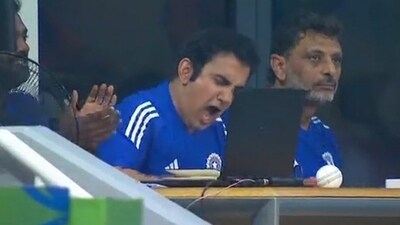 Gautam Gambhir's reaction moments before India won Gautam Gambhir's reaction moments before India won