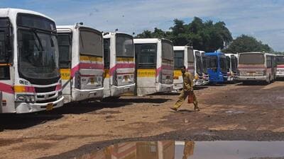PMPML urges civic body to allot spaces for bus depots. REPRESENTATIVE IMAGE (Pratham Gokhale/HT PHOTO) PMPML urges civic body to allot spaces for bus depots. REPRESENTATIVE IMAGE (Pratham Gokhale/HT PHOTO)