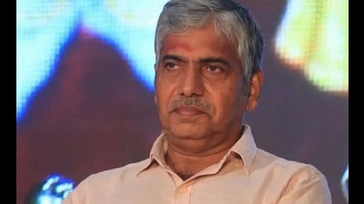 The retired former DGP is set to take part in the “Pada sanchalanam” procession of the RSS on Vijayadashami day on October 2 in Kochi, dressed in its traditional ‘ganavesha’ uniform. The retired former DGP is set to take part in the “Pada sanchalanam” procession of the RSS on Vijayadashami day on October 2 in Kochi, dressed in its traditional ‘ganavesha’ uniform.