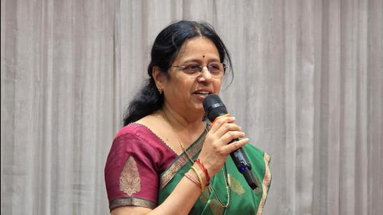BJP MP stops ‘noisy’ dandiya event in Pune, alleges police inaction