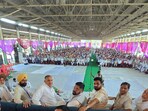 Arhtiyas during a meeting in Ludhiana on Sunday. (Gurpreet Singh/HT) Arhtiyas during a meeting in Ludhiana on Sunday. (Gurpreet Singh/HT)