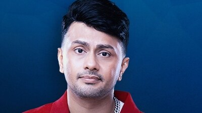 Bigg Boss 19's former contestant Awez Darbar is the son of music composer Ismail Darbar. Bigg Boss 19's former contestant Awez Darbar is the son of music composer Ismail Darbar.