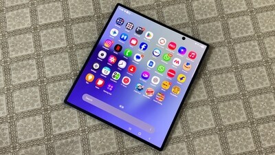 Samsung Galaxy Z Tri-fold may offer digital zoom of up to 100x. Here’s what we know so far. (Debashis Sarkar) Samsung Galaxy Z Tri-fold may offer digital zoom of up to 100x. Here’s what we know so far. (Debashis Sarkar)