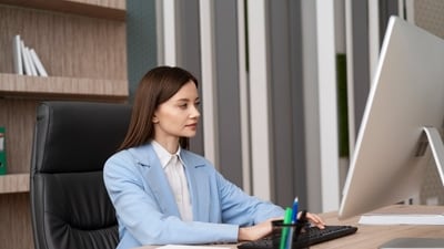 If you sit for long hours at a desk, then your lungs may shrink. (PC: Freepik) If you sit for long hours at a desk, then your lungs may shrink. (PC: Freepik)