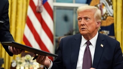 Trump on Monday praised Pakistan PM Shehbaz Sharif and Army Chief Asim Munir. (AP) Trump on Monday praised Pakistan PM Shehbaz Sharif and Army Chief Asim Munir. (AP)
