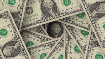IRS stimulus checks 2025: Are payments or tariff rebates coming this year? (Pixabay)