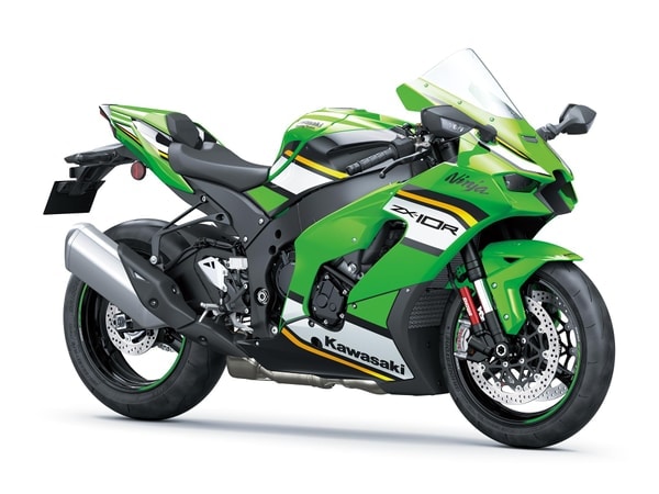 Kawasaki ZX-10R is offered in two colour options. Kawasaki ZX-10R is offered in two colour options.