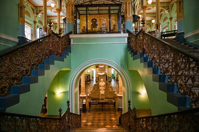A 2003 agreement between INTACH, BMC, and the Jamnalal Bajaj Foundation created the Dr. Bhau Daji Lad Museum Trust, leading to a five-year restoration of the museum. Conservation architect Vikas Dilawari oversaw the effort, reviving Minton-tile floors, gilded ceilings, and chandeliers. (Raju Shinde/HT Photo)