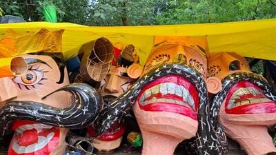 Effigies in making. (HT) Effigies in making. (HT)