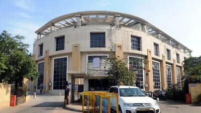 In a parallel action, MCG commissioner also issued a notice to joint commissioner-I, fixing responsibility for failure to ensure timely waste clearance in the area. In a parallel action, MCG commissioner also issued a notice to joint commissioner-I, fixing responsibility for failure to ensure timely waste clearance in the area.