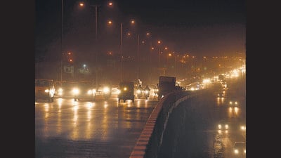 Police said the motorcycle riders—aged 60, 28, and 12—died instantly; Jahangirpuri cops registered a case and are checking CCTV on Outer Ring Road for leads. (HT Archive) Police said the motorcycle riders—aged 60, 28, and 12—died instantly; Jahangirpuri cops registered a case and are checking CCTV on Outer Ring Road for leads. (HT Archive)