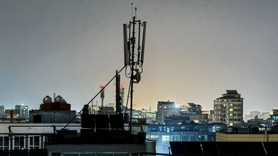 Mobile phone signal and internet service gradually weakened until connectivity was less than one percent of ordinary levels. (AFP) Mobile phone signal and internet service gradually weakened until connectivity was less than one percent of ordinary levels. (AFP)