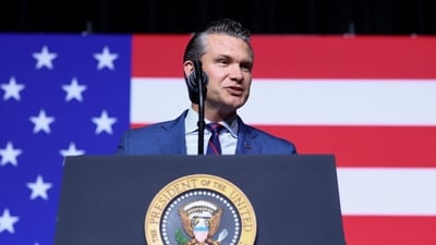 U.S. Defense Secretary Pete Hegseth speaks during a meeting of senior military leaders at Marine Corps Base Quantico in Quantico, Virginia, U.S., September 30, 2025. REUTERS/Kevin Lamarque (REUTERS)