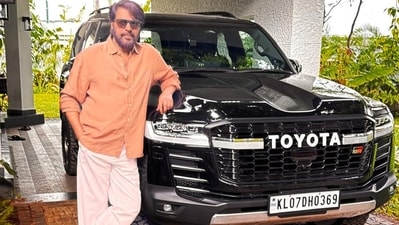 After a brief health-related hiatus, Mammootty is back to work on the film Patriot.