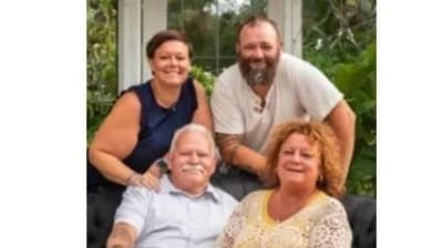 Thomas Sanford with his parents and sister (Facebook/Jake Sanford) Thomas Sanford with his parents and sister (Facebook/Jake Sanford)