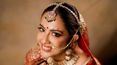 Avika Gor is best known for her acting stint in popular daily soap Balika Vadhu. Avika Gor is best known for her acting stint in popular daily soap Balika Vadhu.