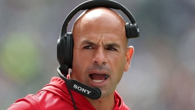 Defensive coordinator Robert Saleh of the San Francisco 49ers looks on during a game. (Getty Images via AFP) Defensive coordinator Robert Saleh of the San Francisco 49ers looks on during a game. (Getty Images via AFP)