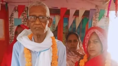 They performed a court marriage and later held a small ceremony with rituals at a temple. (X/@KarishmaAziz_) They performed a court marriage and later held a small ceremony with rituals at a temple. (X/@KarishmaAziz_)