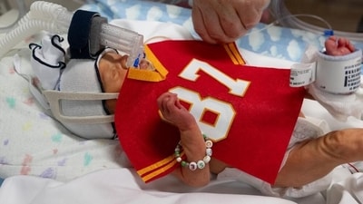 NICU babies at Akron Children’s Hospital celebrated Taylor Swift’s new album in themed costumes and Travis Kelce jerseys (akronchildrens.org) NICU babies at Akron Children’s Hospital celebrated Taylor Swift’s new album in themed costumes and Travis Kelce jerseys (akronchildrens.org)