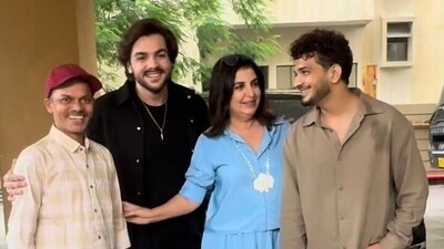 Farah Khan playfully shuts Dilip down from posing between Munawar Faruqui and Ashish Chanchlani. Farah Khan playfully shuts Dilip down from posing between Munawar Faruqui and Ashish Chanchlani.