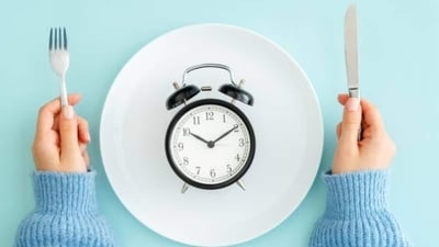A 24-hour fast boosts stem cell production in the gut, repairing your digestive lining. (istockphoto) A 24-hour fast boosts stem cell production in the gut, repairing your digestive lining. (istockphoto)