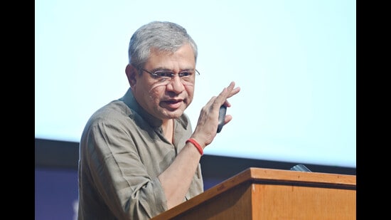 Union minister Ashwini Vaishnaw (Hindustan Times)